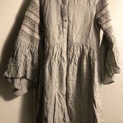 無料・ZARA・ワンピース・グレイの画像