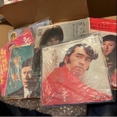 【交渉中】レコードシングル版　懐メロ　160枚くらいあります！