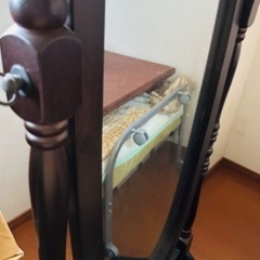 姿見の画像