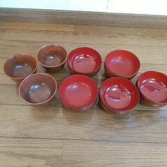 お味噌汁のお椀2種類