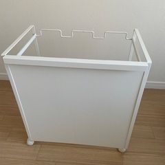 ゴミ袋を引っ掛けてゴミ箱にできるやつ　W340