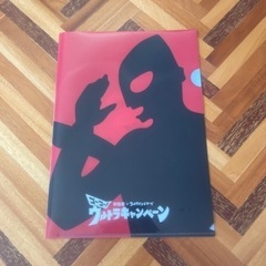☆ウルトラマンクリアファイル＆シール☆の画像