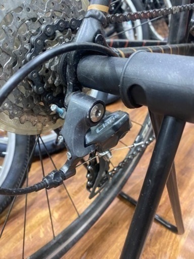 自転車 giant contend2 2017