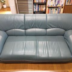 応接セット　ソファーとテーブル