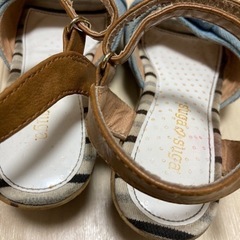 sugasuga可愛いデニムのサンダル　20㎝の画像