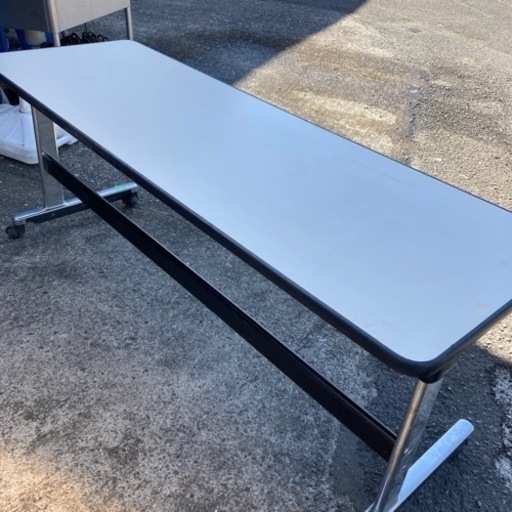特価[オカムラ折り畳みテーブル]リサイクルショップヘルプ