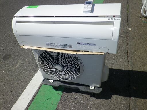 程度良好◆パナソニック　2.5Kエアコン　8～１0畳用　CS-25TFJ-W　2015年　100V　R32新冷媒採用
