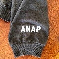 値下げ　ANAP パーカー　L(125〜135)の画像