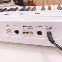 キーボード　ALESIS　LESCITAL　ホワイトの画像