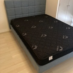 未使用　総額12万円ZINUS ヘッドハイバックダブルベッド　マ...