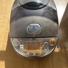 象印炊飯器　NP-VA10の画像