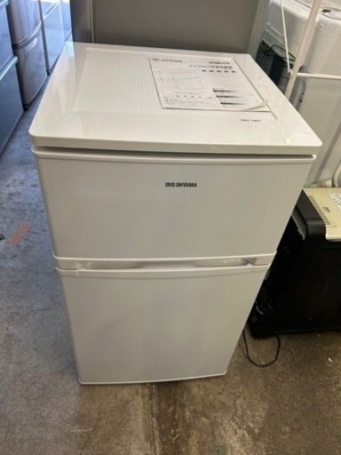 万代店　美品　【ノンフロン冷凍冷蔵庫】AF-81W アイリスオーヤマ 2019年製 中古