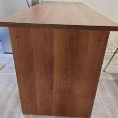 オフィス用デスク（ワイドタイプ）の画像