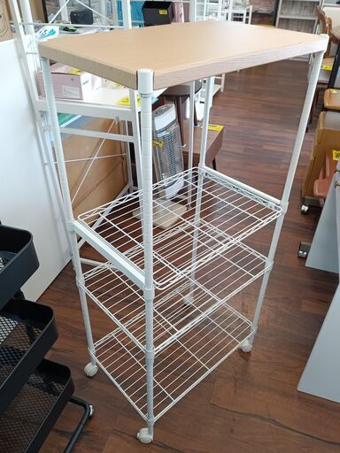 キャスター付きキッチンラック　サイズ（約）幅５９×奥３９×高１２４　　■近隣配送無料 買取GO‼　栄和店