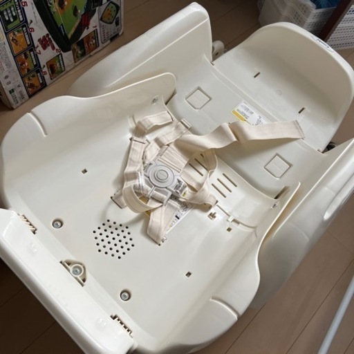 【明日まで特価】Combi ネムリラ　電動　バウンサー