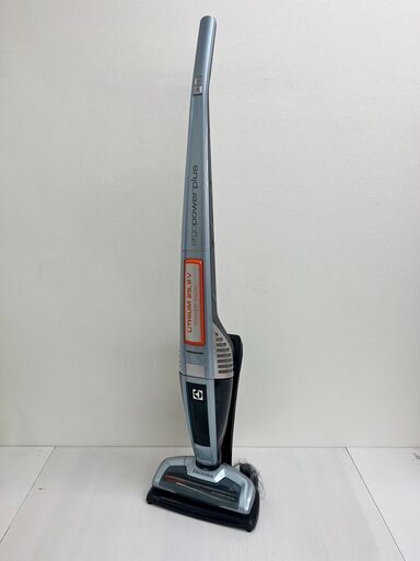 【レガストック川崎本店】ELECTROLUX エレクトロラックス バッテリー式サイクロン掃除機 SIR252LIBC