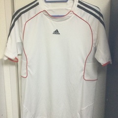 No.131  adidas PREDATOR レディースTシャツ