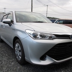 カローラフィールダー　ハイブリッド　24,000km