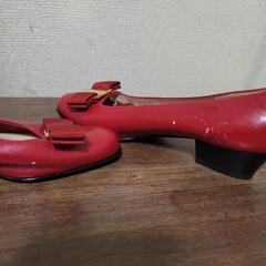 フェラガモ ヴァラ パンプス 4 1/2B 22cmの画像