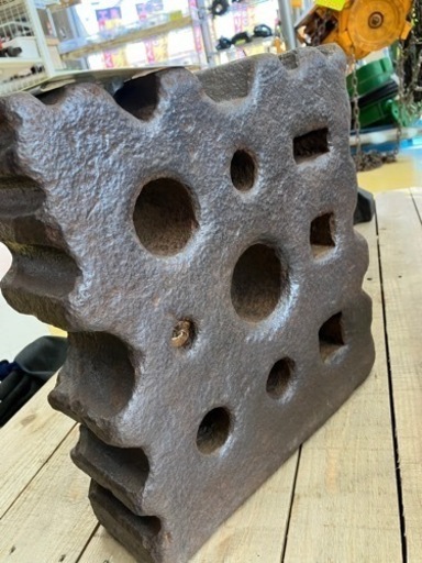◇蜂の巣 金床 作業台 その① 30×30cm 40kg◇発 【公式通販】 ◇蜂の巣 金床 作業台 その① 30×30cm 40kg◇発 【公式通販】