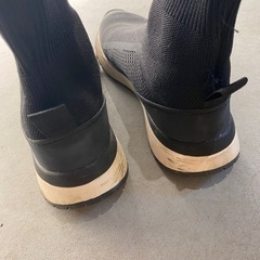 ZARA ソックススニーカー　22.8cm  黒の画像