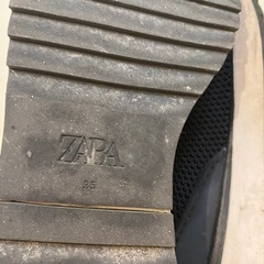 ZARA ソックススニーカー　22.8cm  黒の画像