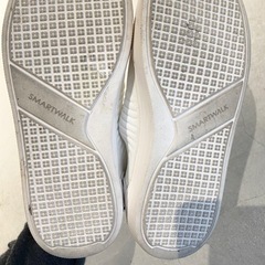 スニーカー23.5cmの画像