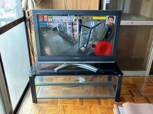 東芝　REGZA 37インチ　液晶テレビ　台付