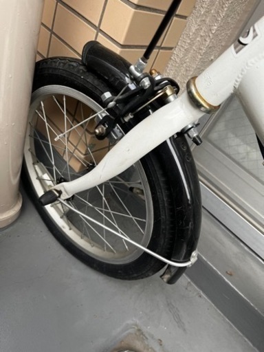 【コンパクト】折りたたみ自転車　便利なカゴ付き！