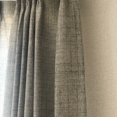 ニトリ　カーテン　2枚セットの画像
