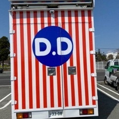 ベース車に⭐︎　キャンターの画像