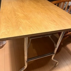 Pacific furniture service テーブル