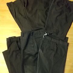 中学生高校生標準制服学生ズボン。1着の価格です。洗い替えにいかが...