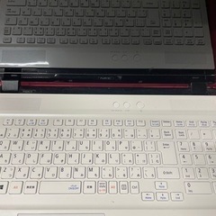 極美品　パソコン本体　NEC LaVie NS600/G PC-NS600GAWWindows 10 NEC LAVIE クリスタルホワイト