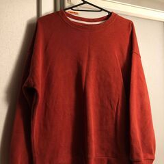 無料・パーカー・紅色