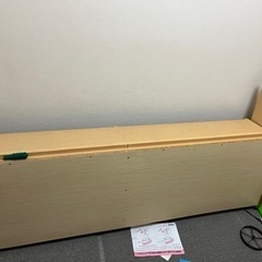 値下げスリームタイプ　ニトリシングルベッド　厚み25cmマットレス付き 引出しタイプ