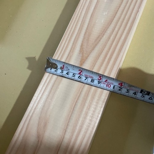 セール50本‼️ 杉　30×105×3010mm               25,000円