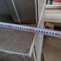 食器棚倉庫保管の画像