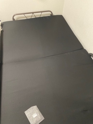 セミダブルサイズ折りたたみベッド2台