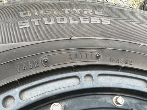 条件付値引有り。デリカD5 235/70R16 PCD:114.3 タイヤホイールセット　スタッドレス4本