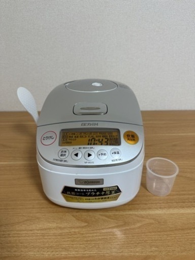 象印　圧力IH 炊飯器　NP-BG10