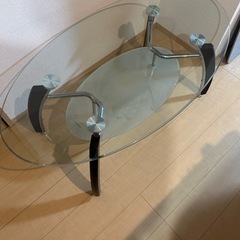 ガラステーブル 受付終了ですの画像