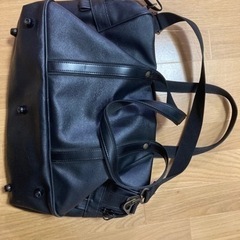 育英高校の通学用バックの画像