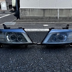 セレナ前期のへッドライトc25ワンオフ品