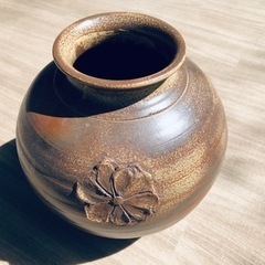 美品　陶器花瓶の画像