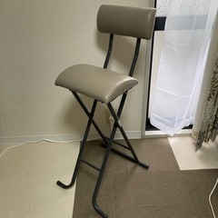 クッション付き折りたたみイス　ハイチェア　ニトリ