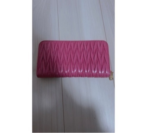 miumiu 長財布