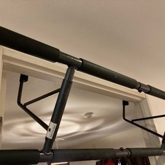ダンベル、ベンチ、懸垂機、マット　無料で譲りますの画像