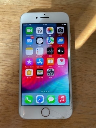 iPhone8 64G シルバー本体　専用箱　説明書あり