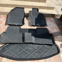 値下げ！プリウス50Clazzio立体フロアマット